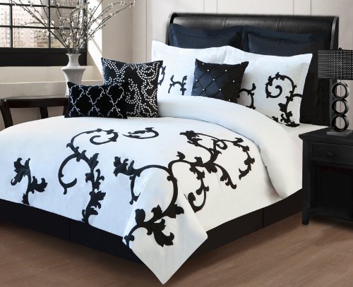 black and white duchess bedding~ Black and white bedroom ideas
