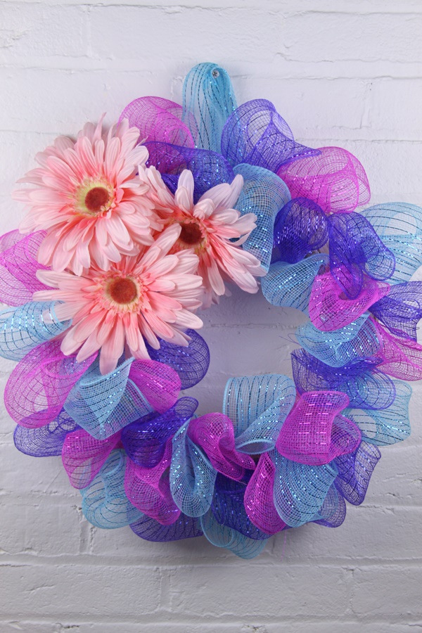DIY Fun Colorful Spring Wreath Idea